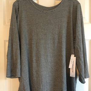 Grey and black striped 3/4 sleeve top